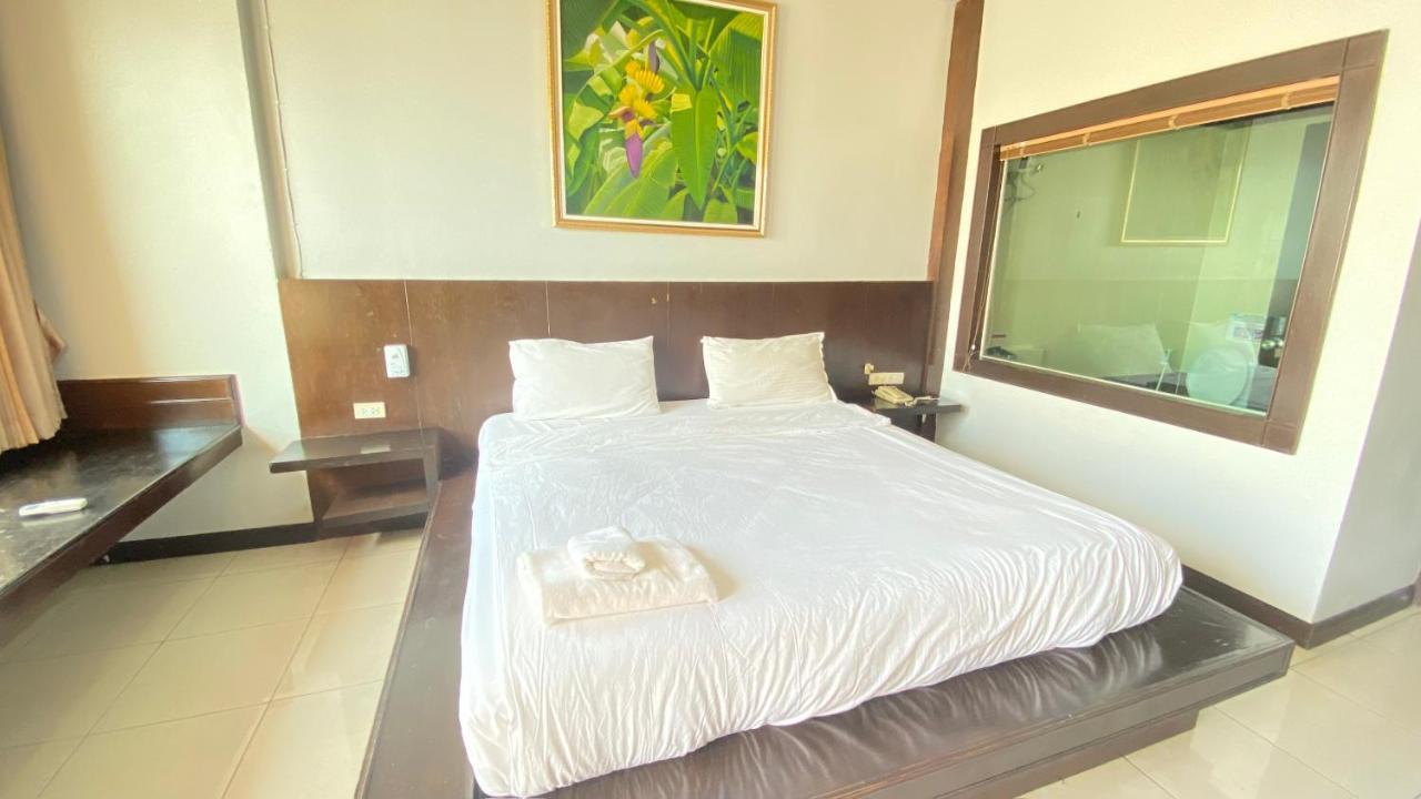 Hotell Sm Patong